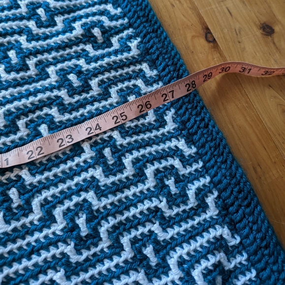 HANDMADE crochet baby afghan baby blanket - Picture 3 of 6